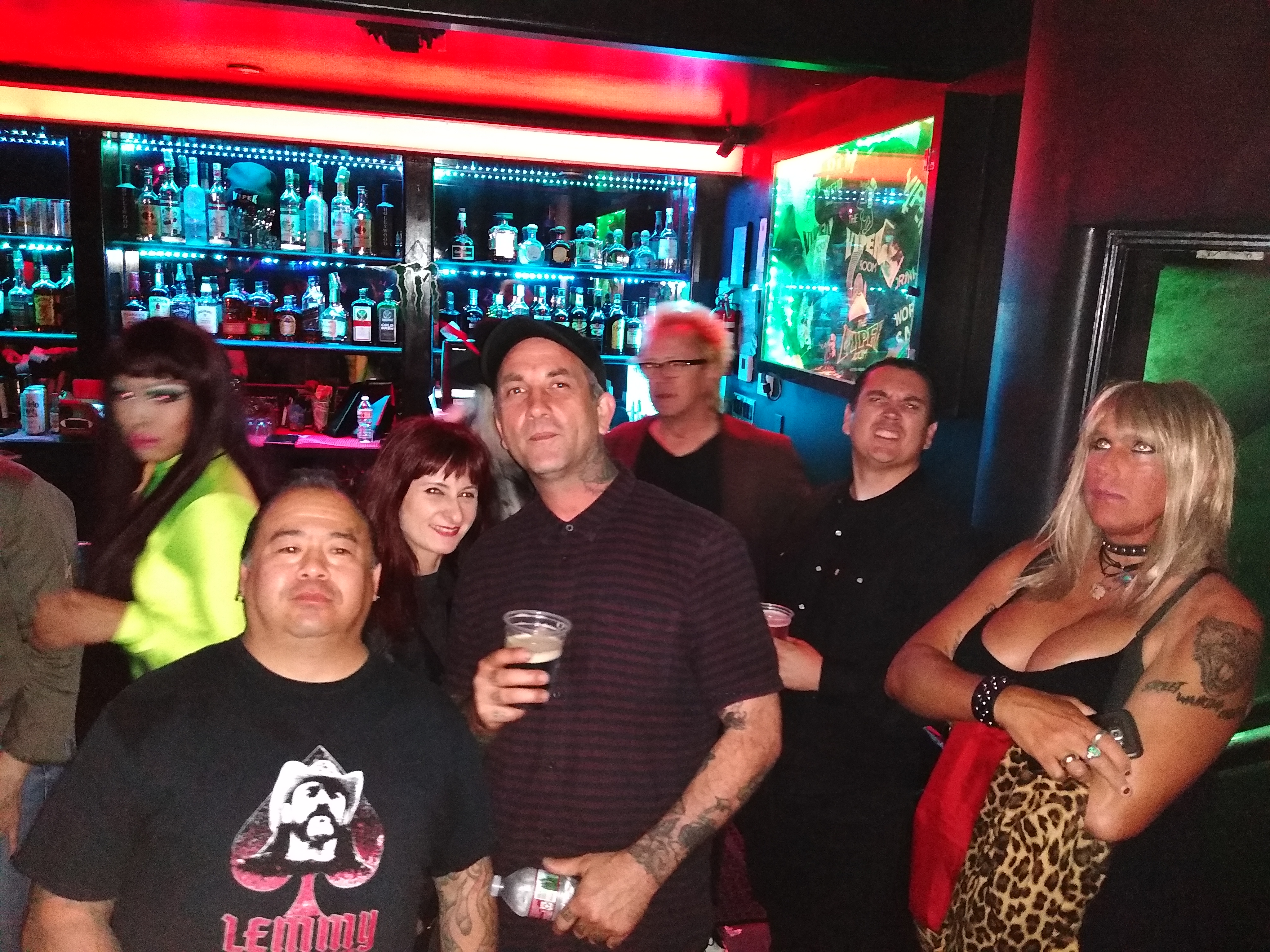 IMG_20200306_235724822_BURST000_COVER_TOP